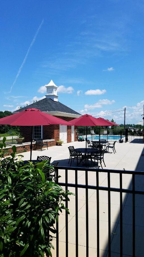 Appomattox Inn And Suites Exterior foto